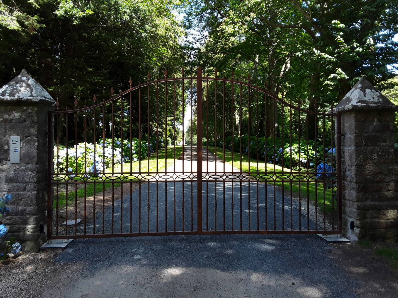 Andre Allain Metallerie Ferronnerie Pres De Quimper Portail Guilguifin1